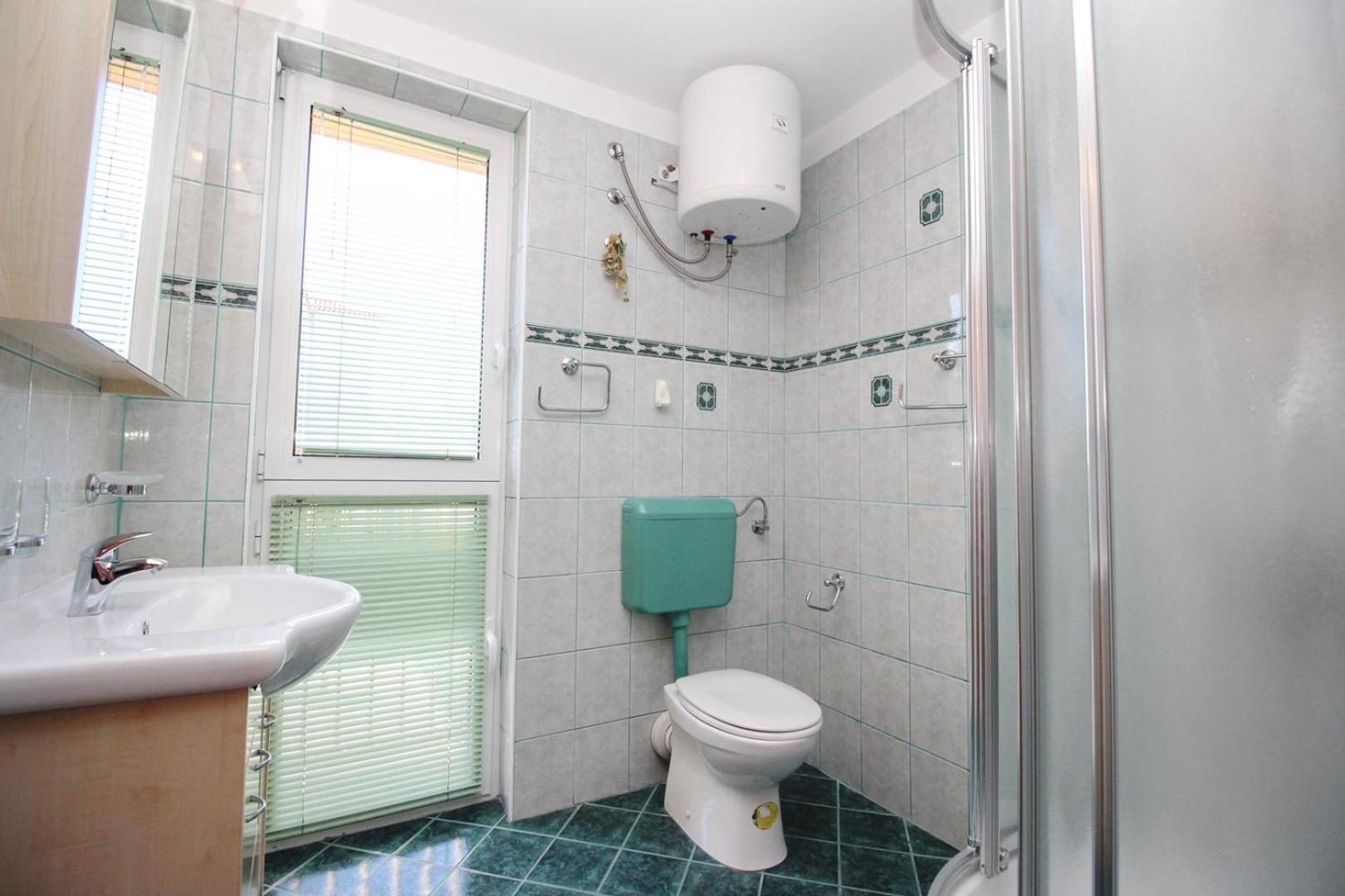 Apartment Grandi 1 Башка Экстерьер фото